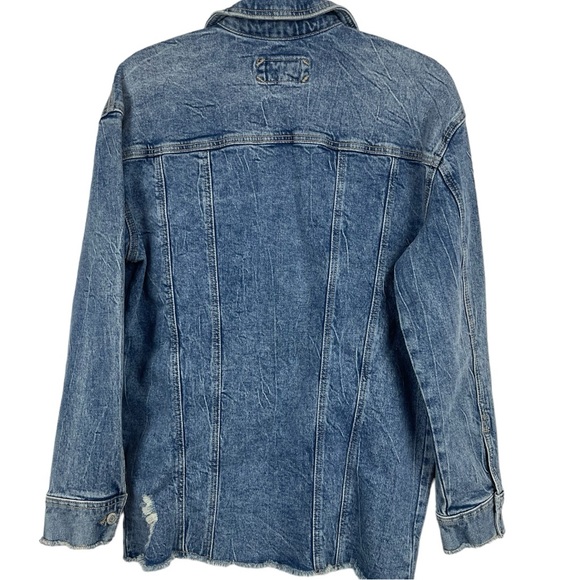 🥑5/$25 Maurices Oversized Distressed Denim Jacket Size S - Picture 2 of 7